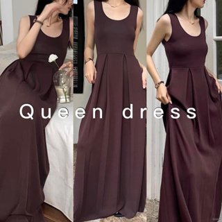 ความหรูหราแบบเกินต้าน ! 🥀  Queen dress (590.-) เดรสผ้านิ่ม สีคุมโทนคุมใจ  เป็นลุคที่สาวๆ ควรมีไว้