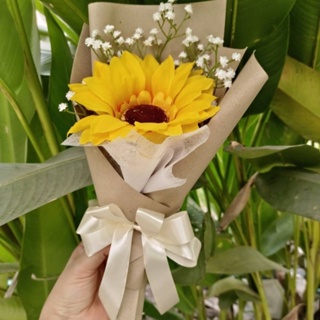L-05ช่อดอกทานตะวัน1ดอก(กระดาษลายนสพ.)แถมการ์ดหัวใจและบริการเขียนการ์ดฟรี สารภาพรัก บอกรัก ส่งของขวัญ ดอกไม้ให้แฟน