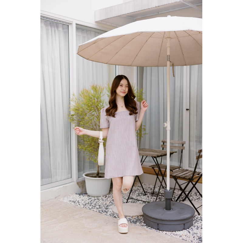 bae-candy-dress-เดรสแขนสั้น-ผูกโบว์-คอเหลี่ยม