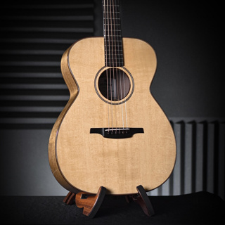 กีต้าร์โปร่ง McNally OM22 SITKA SPRUCE / WALNUT กีตาร์ acoustic guitar กีตาร์โปร่ง
