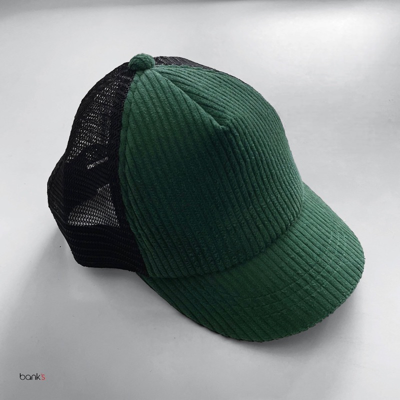 bank-s-corduroy-cap-now-available-in-store-หมวกแก๊ป-ปีกสั้น-ผ้าลูกฟูก