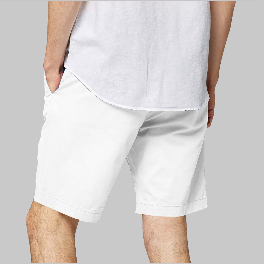 ภาพหน้าปกสินค้ากางเกงขาสั้นผู้ชาย // ทรงกระบอกเล็ก // Size 28" - 44" Color สีขาว (เอวตะขอ) จากร้าน houseith.official บน Shopee