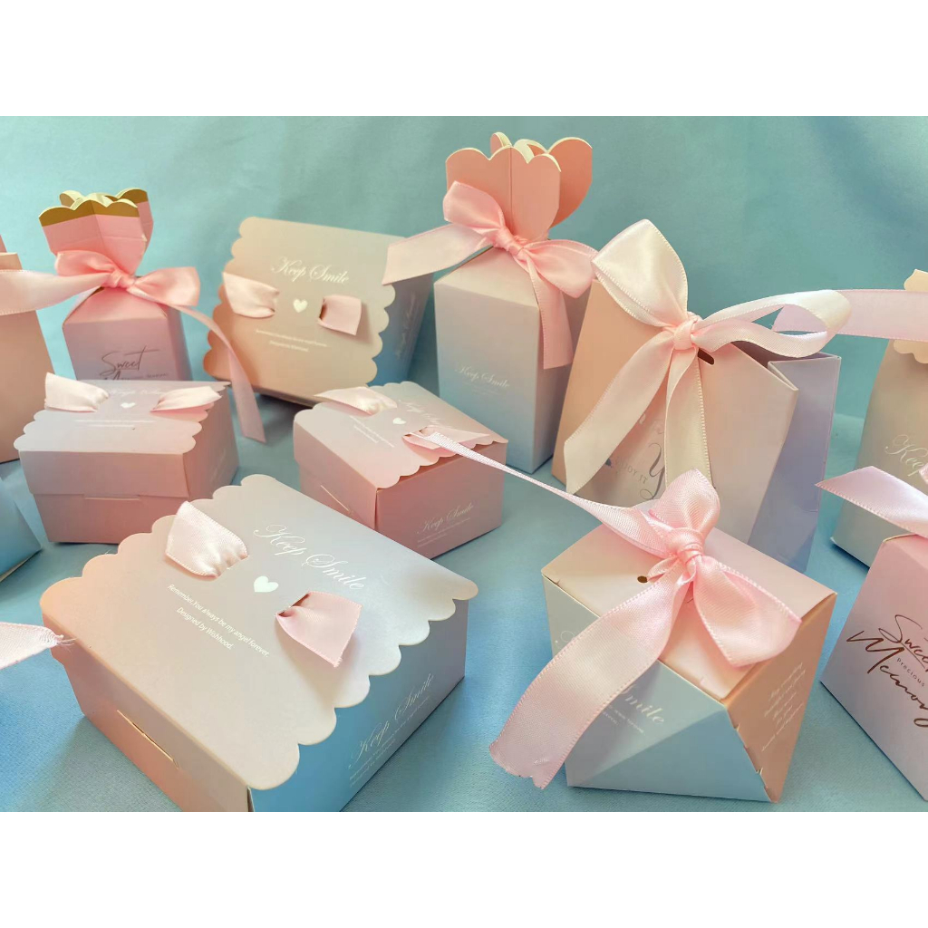 กล่องของขวัญ-กล่องใส่ขนม-กล่องของขวัญไล่ระดับสี-ใส่ของขำร่วย-ใส่ของขวํย-ใส่ขนม-พร้อมส่ง-ราคาถูก
