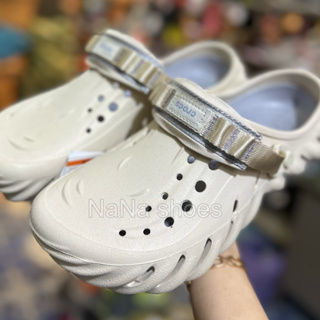 ภาพขนาดย่อของภาพหน้าปกสินค้ารองเท้าแตะ แบบสวม หัวโต Crocs echo clog ใส่ได้ทุกฤดูกาล สินค้ามีพร้อมส่ง ผู้ชาย 40........45 จากร้าน nana__shoes บน Shopee