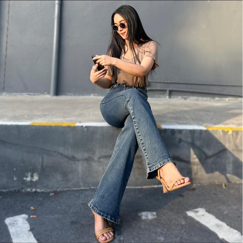 Code.W03 กางเกงยีนส์ขาม้าผ้ายืด | Shopee Thailand