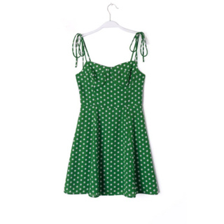 เดรสกระโปรง Green Daisy Dress 💚🍀