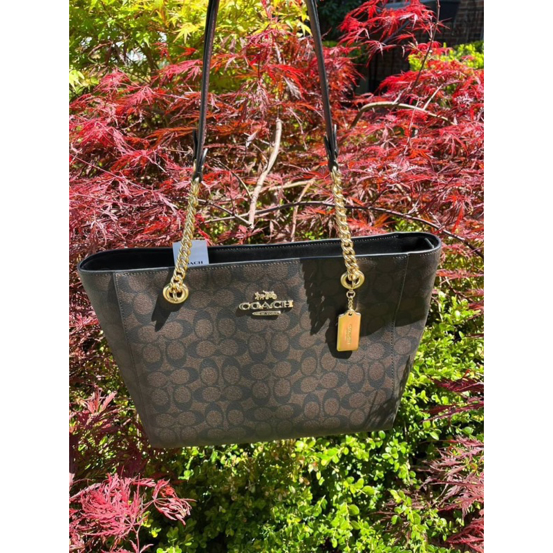 coach-cammie-chain-tote-in-signature-canvas