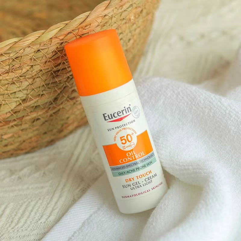 ยูเซอริน-eucerin-sun-dry-touch-oil-control-face-spf50-50ml-ยูเซอริน-ซัน-ดราย-ทัช-ออยล์-คอนโทรล-ครีมกันแดดเนื้อบางเบา