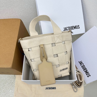 พรี​ ราคา8400 Jacquemus̶ le bisou 2018  หนังแท้ กระเป๋าถือ กระเป๋าสะพายข้าง กระเป๋า​ถัง​น้ำ​16*14*24cm