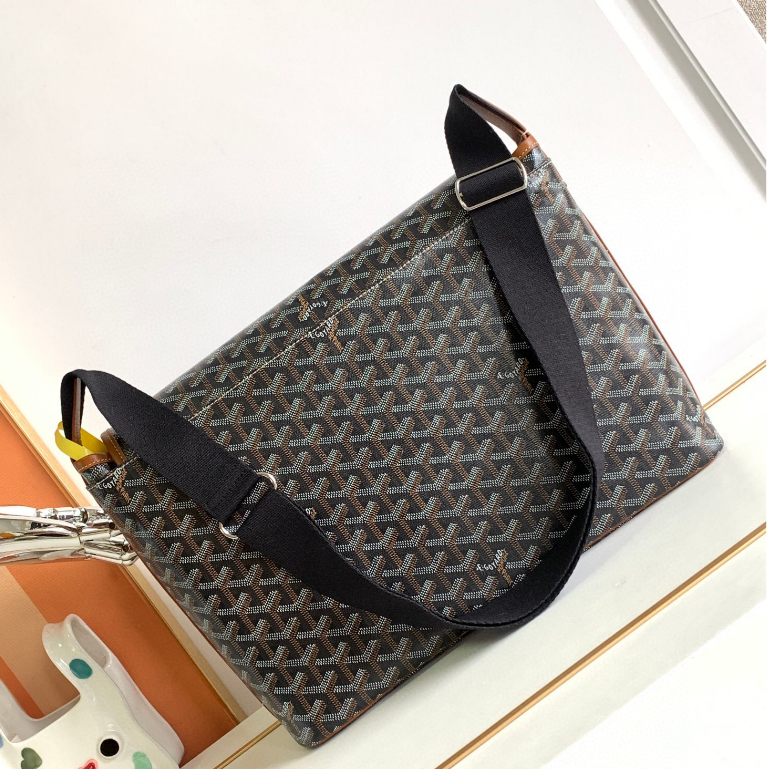 พรี-ราคา8600-goyard-capetienหนังวัว-กระเป๋าสะพายข้าง-กระเป๋าสะพาย39x13x26cm