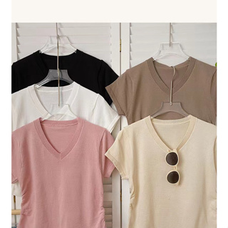 Bonnie(พร้อมส่ง/ใหม่)#28103เสื้อยืดคอวีแขนสั้นผู้หญิงฤดูร้อนปี 2023 ใหม่สไตล์เกาหลีทรงสลิม