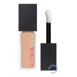 HUDA BEAUTY- #FAUXFILTER Luminous Matte Liquid Concealer สี: Vanilla Swirl 3.1