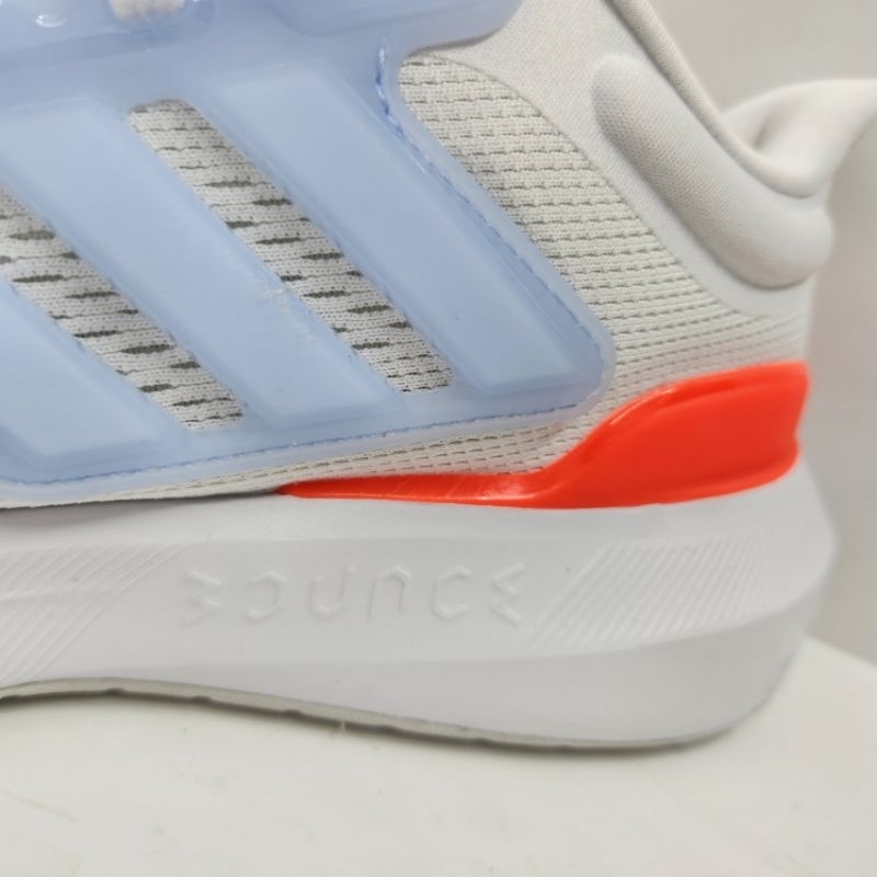 ของแท้-adidas-ultrabounce-รองเท้าวิ่ง-สีขาวฟ้าหวาน-พื้นนุ่มเด้งค่ะ-ที่ร้านขายแต่ของแท้
