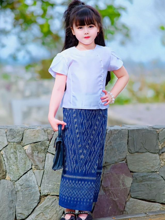 ชุดไทยเด็ก-เสื้อผ้าเด็กผู้หญิง-ใส่ทำบุญ-ผ้าไทย