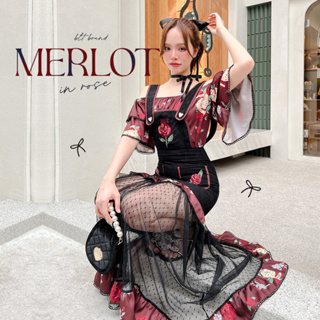 R135 Merlot in Rose : Dress เซ็ทเอี๊ยม 2 ชิ้นสีดำ