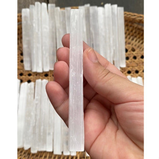 ‼️พร้อมส่งใน🇹🇭‼️ Selenite แท่งเซเลไนต์ ใช้ชำระพลังงานลบในตัวเรา หิน ไพ่ สถานที่ โดยวางไว้ใกล้สิ่งนั้น แท่งยาว 9.5-11ซม