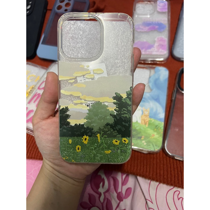 เคสไอโฟน-13pro-มีทั้งมือหนึ่งและมือสอง