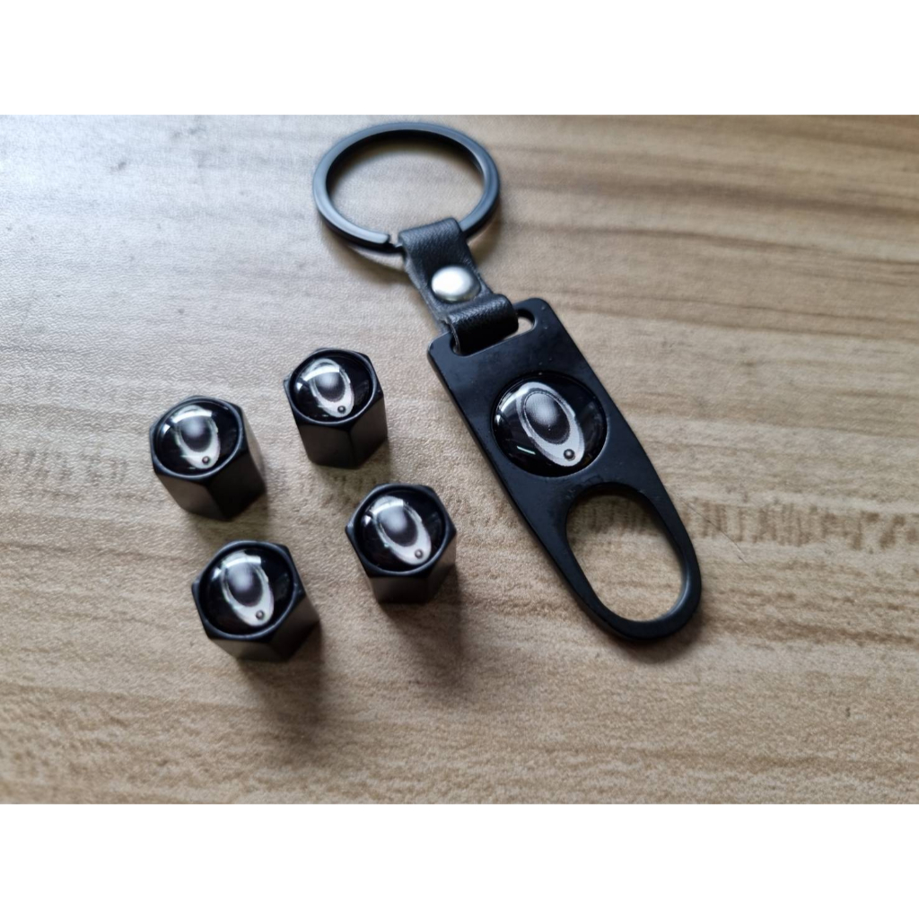 จุกลม ฝาปิดที่เติมลม รถยนต์ ชุด พร้อมพวงกุญแจ ora good cat gt logo air