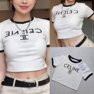 พร้อมส่ง📍 CL CROP TOP เสื้อยืด ทรงครอป แขนสั้น แบรนด์ดัง