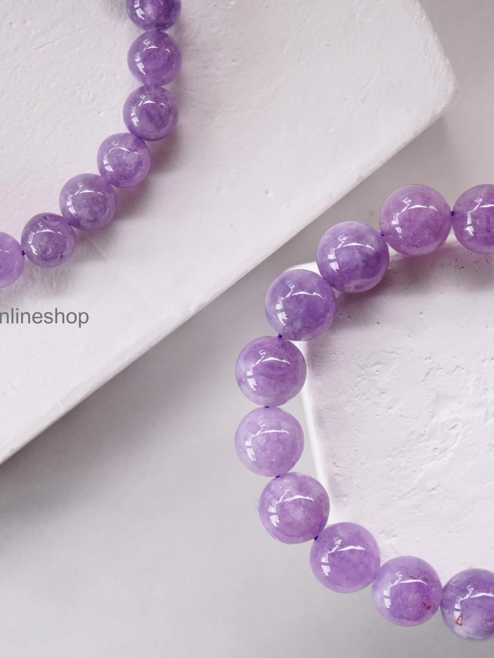 LAVENDER AMETHYST หิน ลาเวนเดอร์อเมทิสต์ (เลือกขนาดเม็ดหินได้) สร้อยข้อมือหินแท้ https://wayoza.com