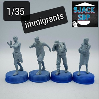 1/35 villager immigrants ชาวบ้าน ผู้อพยพ ชาวบ้านหนี งานเรซิ่น ฟิกเกอร์