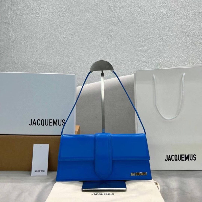 กระเป๋าสะพายjacquemus-le-bambinov-leather