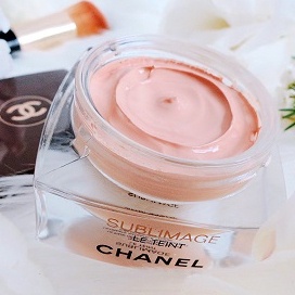 แบ่งขายรองพื้นเนื้อครีม CHANEL SUBLIMAGE LA TEINT เบอร์ 20