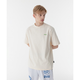 ALAND เสื้อยืด CHUCK LOGO LABEL T-SHIRT SS23