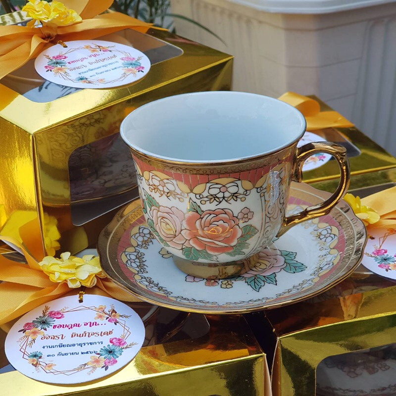 ของรับไหว้-ชุดกาแฟเบญจรงค์แพคเดี่ยว-กล่องทอง-ฟรีป้ายชื่อ-ขั้นต่ำ-10-ชุดขึ้นไป