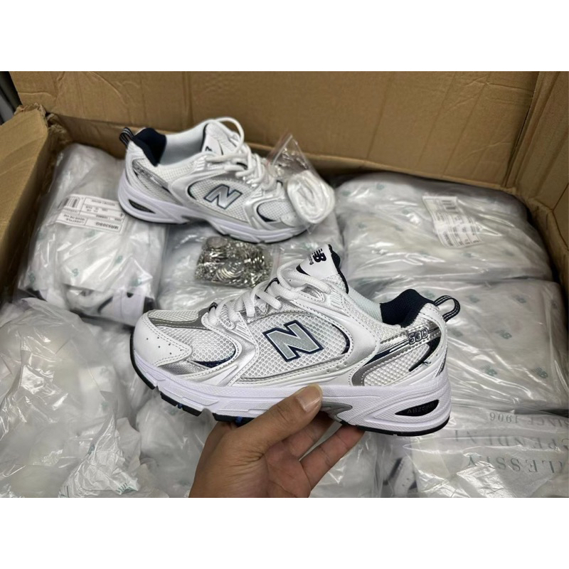 new-balance-mr530-sg-white-navy-สินค้าถ่ายจากงานจริง-ของแท้100-nb530-new-balance-530-nb530