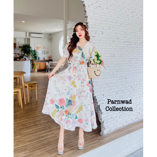 Parnwad:Maxi dress พิมพ์ลายดอกดูละมุน แต่งกระดุมหน้าวี (*รบกวนเช็คสต๊อกก่อนกดสั่งซื้อ)