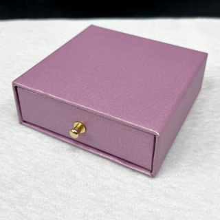 กล่องใส่เครื่องประดับ Jewelry Box (Pin) สีม่วง Purple กล่องของขวัญ กล่องกระดาษ แบบดึงลิ้นชัก มีฟองน้ำด้านใน *มีหลายสีมาก