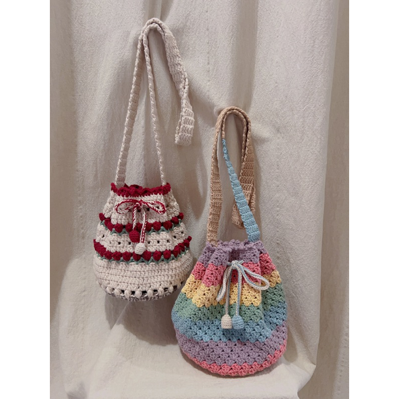 พร้อมส่ง-กรเเป๋าถักทรงขนมจีบ-tulip-amp-candy-bucket-bag