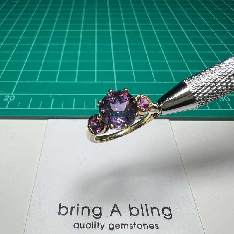 แหวนพลอย-อเมทิสต์-amethyst-บราซิล-ขนาด-3-2-ct-ด้านข้างทัวร์มาลีนสีชมพู-pink-tourmaline-แหวนsize-51