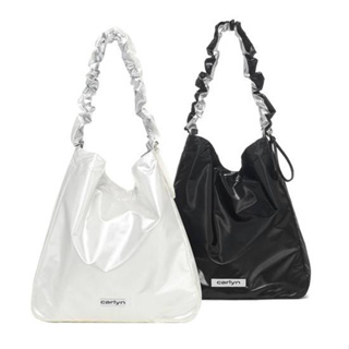 [สินค้าของแท้100% พร้อมส่ง] Carlyn  Russ Eco Bag ( Pearl White / Space Black)