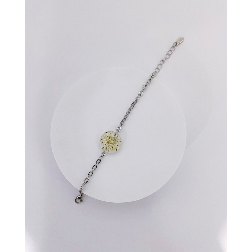 YAMON สร้อยข้อมือดอกเอมิ มาจัส (Ammi majus) สร้อยข้อมือดอกไม้จริง ...