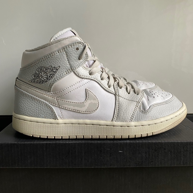 aj1 camo grey