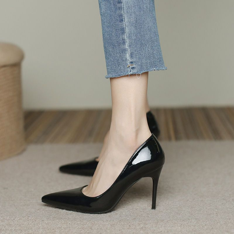 สปอตสินค้า-รองเท้าส้นสูงสตรีสไตล์เกาหลี-ปั๊มหนังสิทธิบัตรอย่างมีสไตล์-สามารถเลือกได้-2-สี