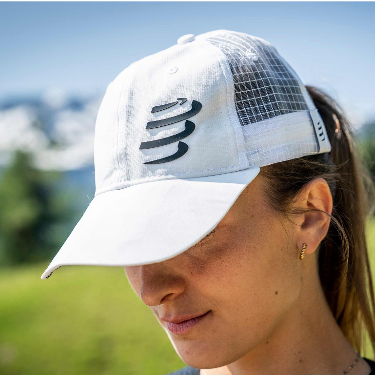 compressport-racing-trucker-cap-หมวกปีกแข็ง