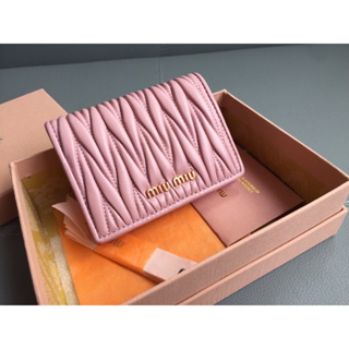 พรี​ ราคา2200 Miumiu pocket wallet 5MV204 กระเป๋าสตางค์ หนังแกะ กระเป๋าเงิน เหรียญ