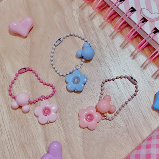 ｡✿*ﾟKeychain ･✿.｡ พวงกุญแจน้องหมีดอกไม้ สายคล้องมือถือ | Chanis Store