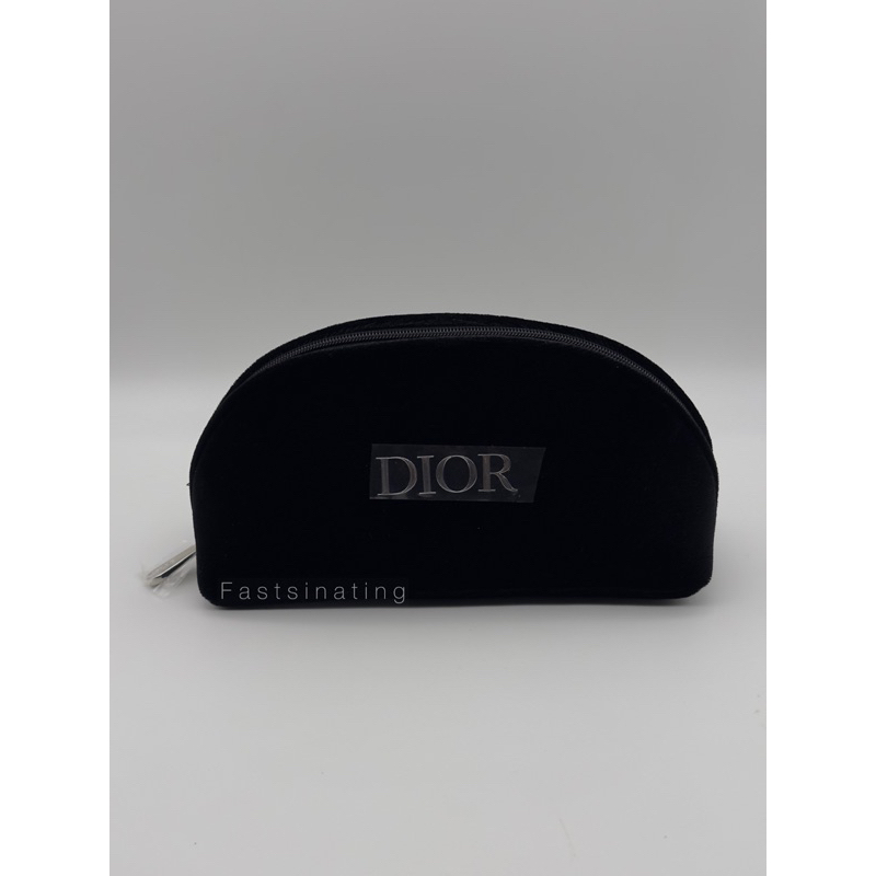 dior-cosmetic-bag-ผ้ากำมะหยี่สีดำ-โลโก้สีเงิน-ขนาด-7x4x2