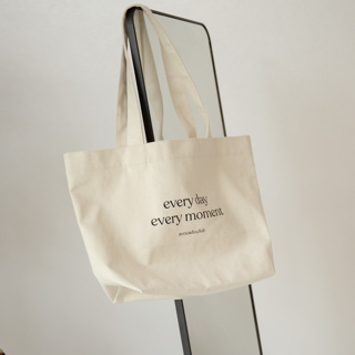 Avo every day-moment canvas bag  กระเป๋าผ้าแคนวาสสะพายข้างใบใหญ่น่ารักสุดๆ