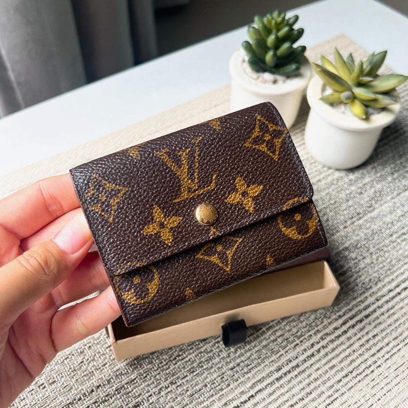 lv-card-holder-มือสองของแท้-ค่ะ-รบกวนทั่กแชทก่อนสั่งค่ะ