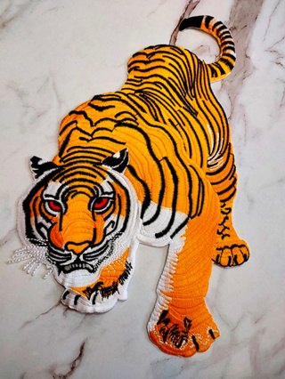 ตัวรีดติดเสื้อขนาดใหญ่ เสือ แจ๊คเก็ต อาร์ม  ยีนส์ Hipster Embroidered Iron on Patch  DIY