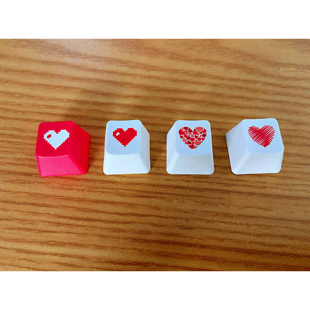 pbt-red-heart-keycap-4-ปุ่ม-แต่งคีบอร์ด-ปุ่มคีย์บอร์ด-for-mechanical-keyboard-keycap