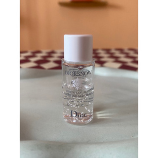 ส่งต่อ (เหลือ 70% ประมาณ 6ml ค่ะ) Diorsnow essence Dior ของแท้💯 10ml