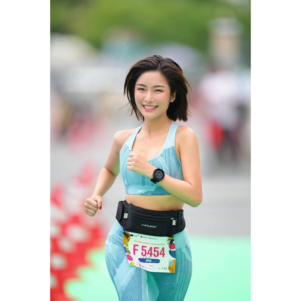 fitletic-running-belts-กระเป๋าคาดเอว-สำหรับวิ่ง-กระเป๋าคาดเอวใส่มือถือ-กระชับ-ไม่เด้ง