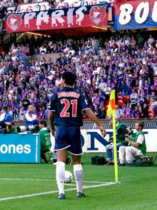 ชื่ออเบอร์ ติด RONALDINHO 21 PSG HOME 2000-03 Full Option France League patch