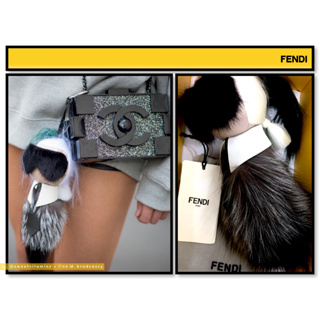 FENDI Karlito Karl Lagerfled Bag Charm (Green Hair): ที่ห้อยกระเป๋าลุง Karl ไซส์ใหญ่ กับผมสีเขียวเข้ม น่ารักมากๆ คะ